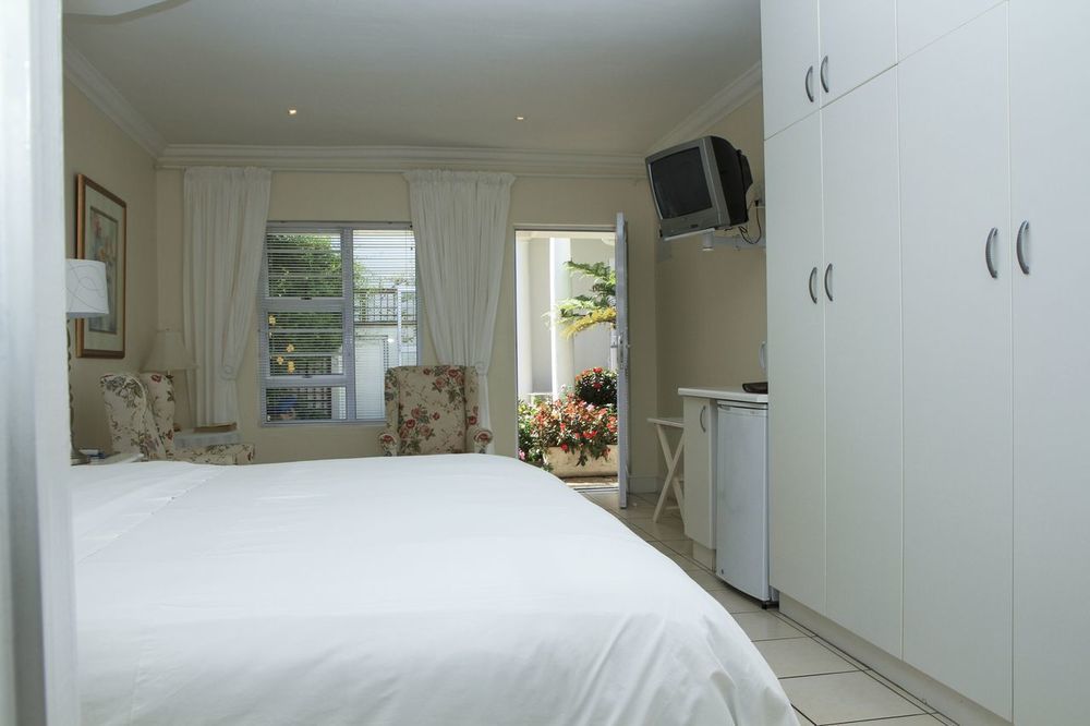 Gordon'S Beach Lodge Gordonʼs Bay Eksteriør bilde